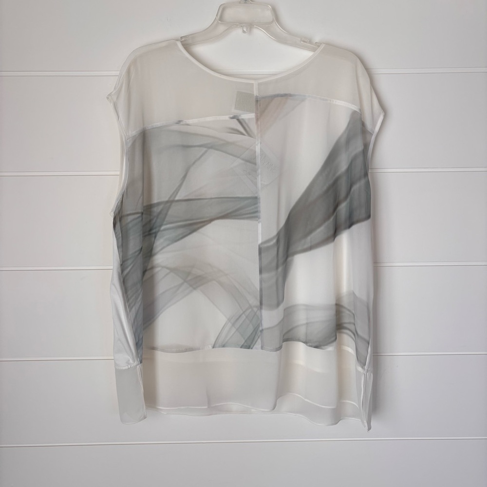Wynne Layers Sheer Abstract Wave Sleeveless Blouse White & Gray Women's Size 1X